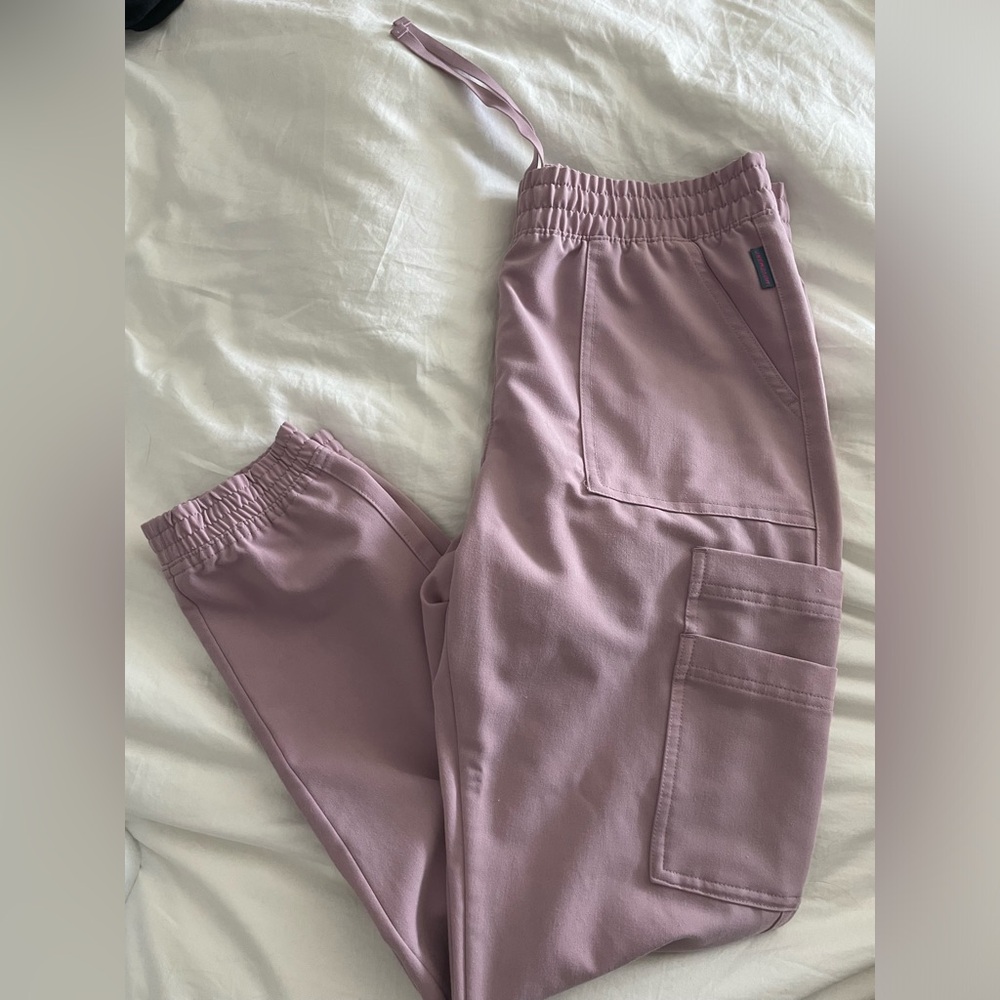 Movement By Butter-Soft Jogger Scrubs Set, Size S - image 5